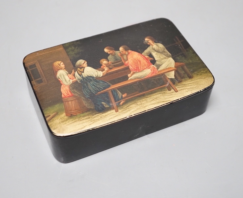 A 19th century Russian papier mache box 13cm